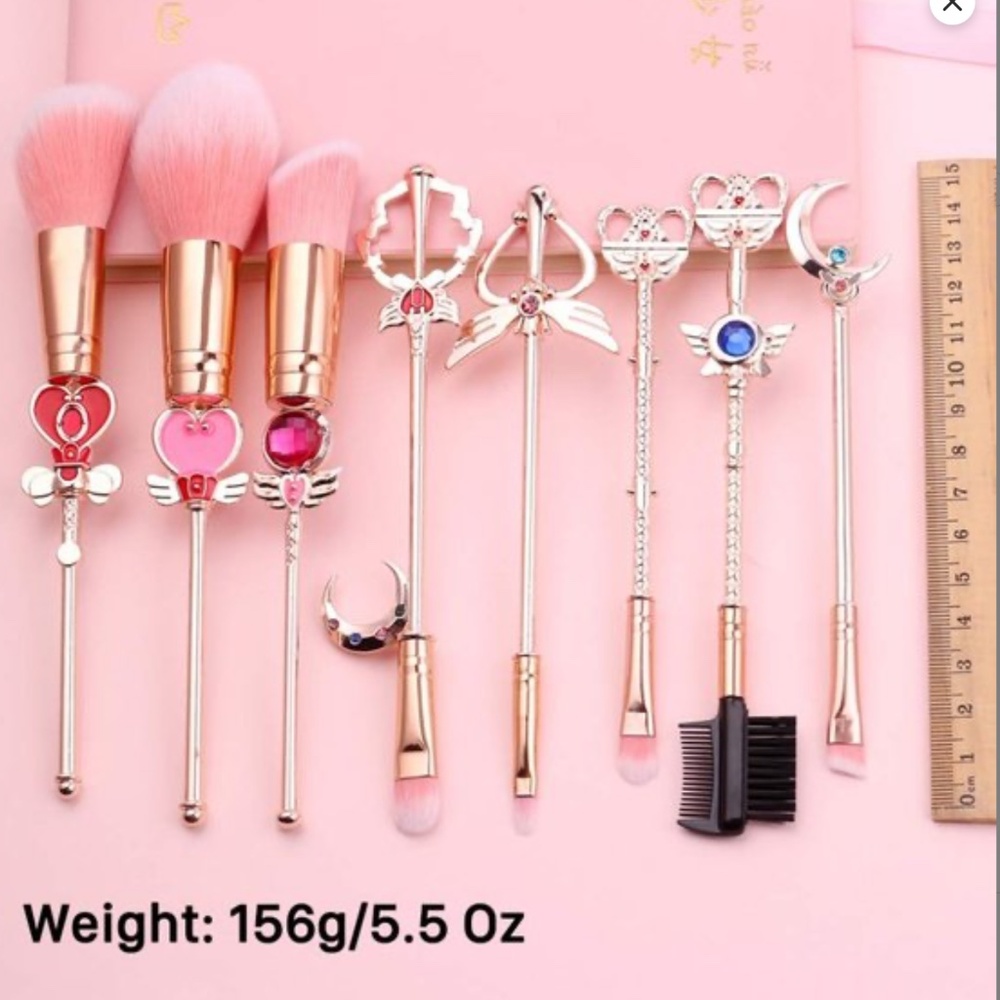 Kawaii Sailor Moon 8 pc Makeup Brush Set plus Bag NWT - Picture 4 of 4